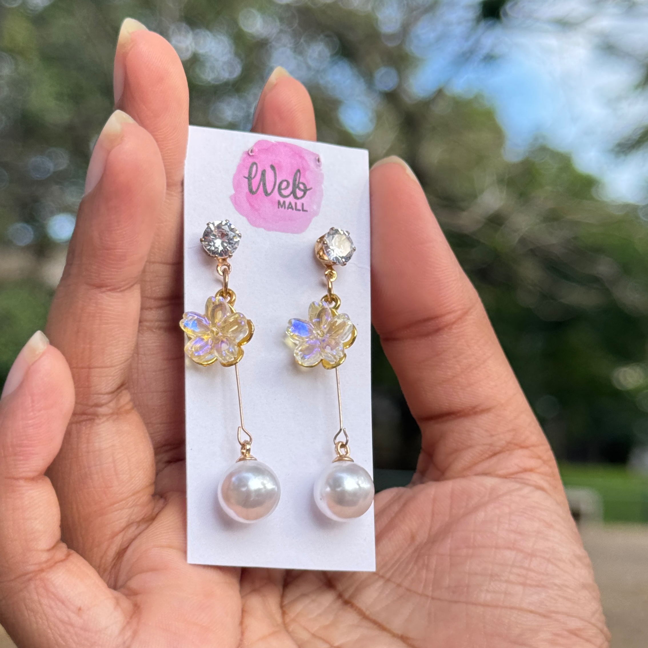 Yellow Butterfly Pearl Drop Earring 